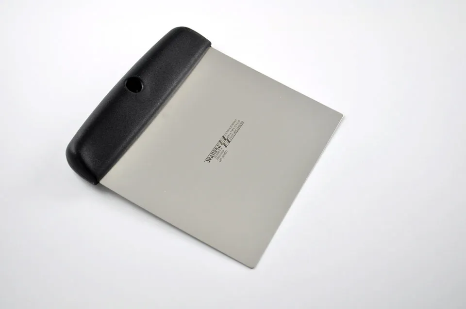 قصاص عجين 16*12 سم SVN 6696CS