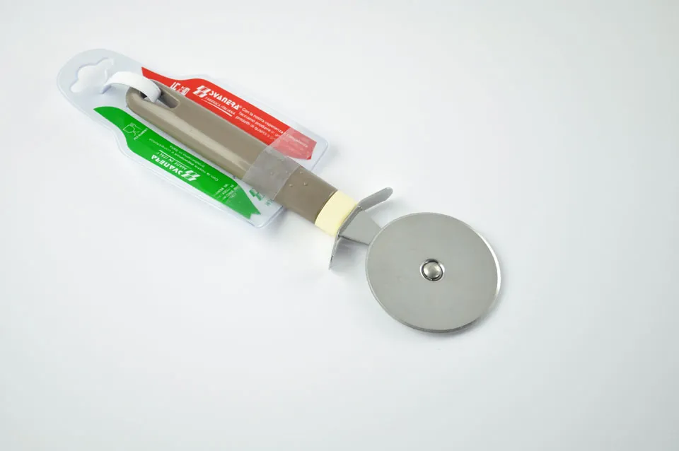 قصاص رول 6.5 سم SVN 8906