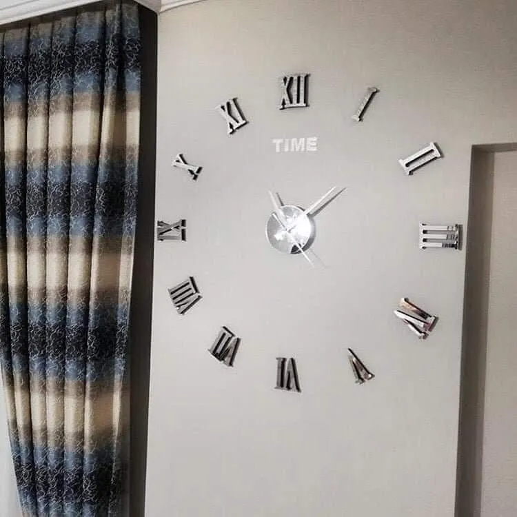 ساعة لاتيني متوسط